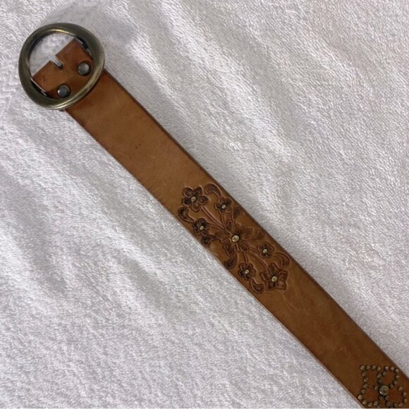 Vintage Bluenotes Brown Leather Boho Belt With Brass Tone Flowers - Picture 4 of 13